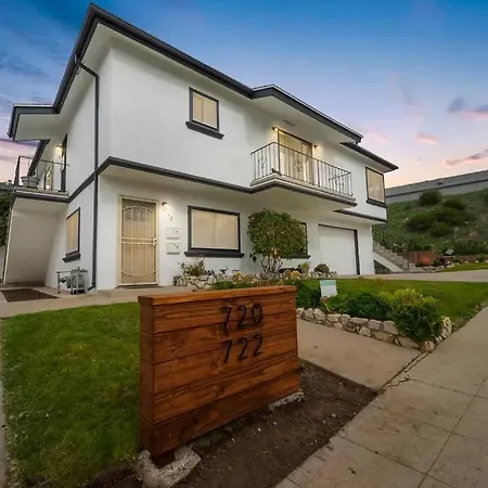 Casa Amore -2Br- Free Driveway Parking For 3 Cars